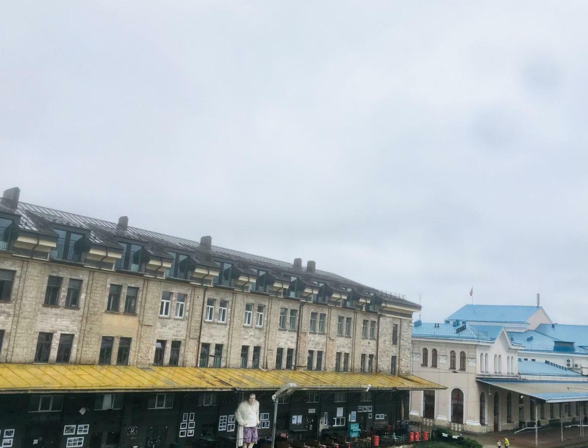 เรลเวย์ อพาร์ตเมนต์ แอนด์ โฮเต็ล Hotel วิลนีอุส ภายนอก รูปภาพ